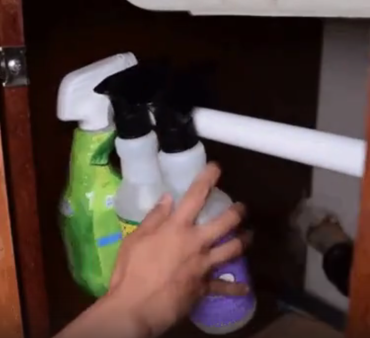 Как быстро навести порядок в шкафу
